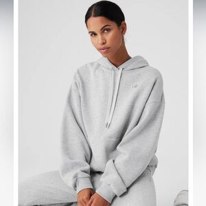 ALO Yoga Accolade hoodie
